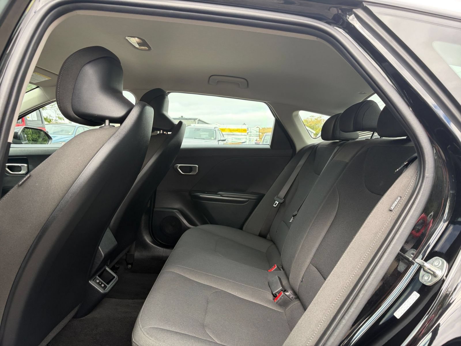 Used 2026 Kia K4 FWD image 24