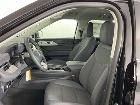 New 2026 Ford Explorer Active image 35