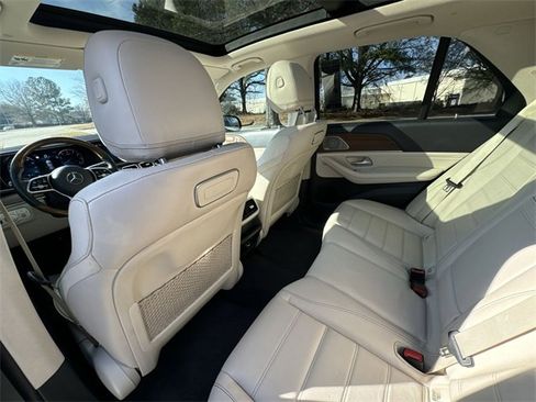 Used 2020 Mercedes-Benz GLE 450 4MATIC image 24