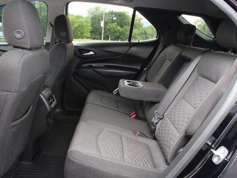 Used 2019 Chevrolet Equinox LT w/ Driver Convenience Package FWD image 18