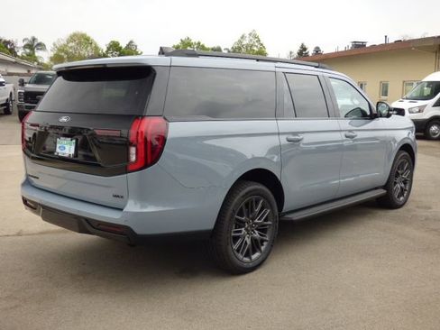 New 2026 Ford Expedition Max Platinum w/ Stealth Appearance Package image 3