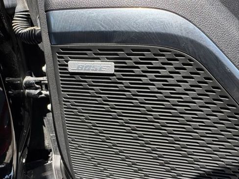 Used 2025 Buick Enclave Sport Touring AWD/4WD image 34