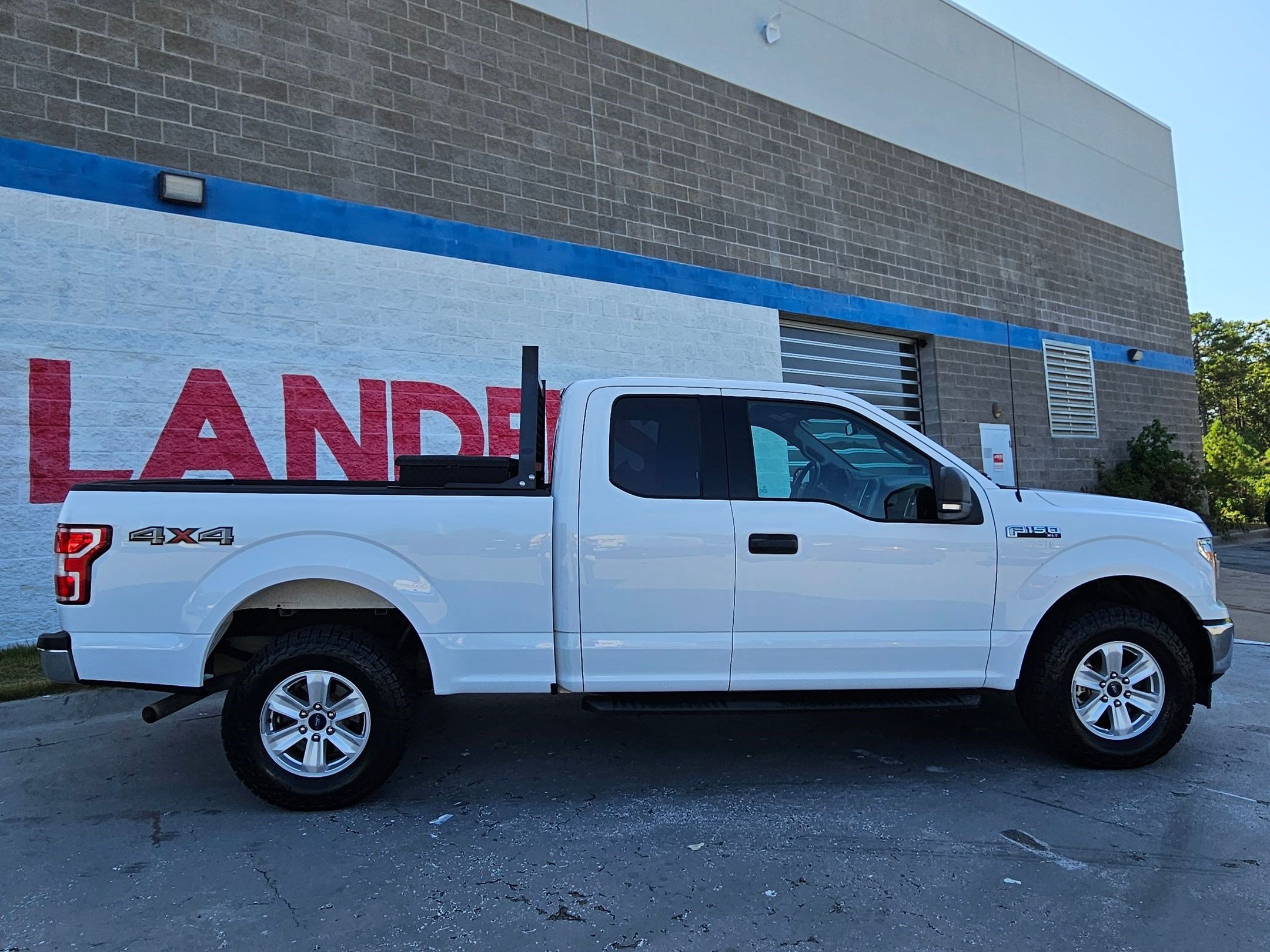Used 2018 Ford F150 XLT w/ Equipment Group 301A Mid AWD/4WD image 8