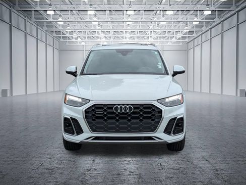 Used 2023 Audi Q5 2.0T Premium w/ Convenience Package AWD/4WD image 8