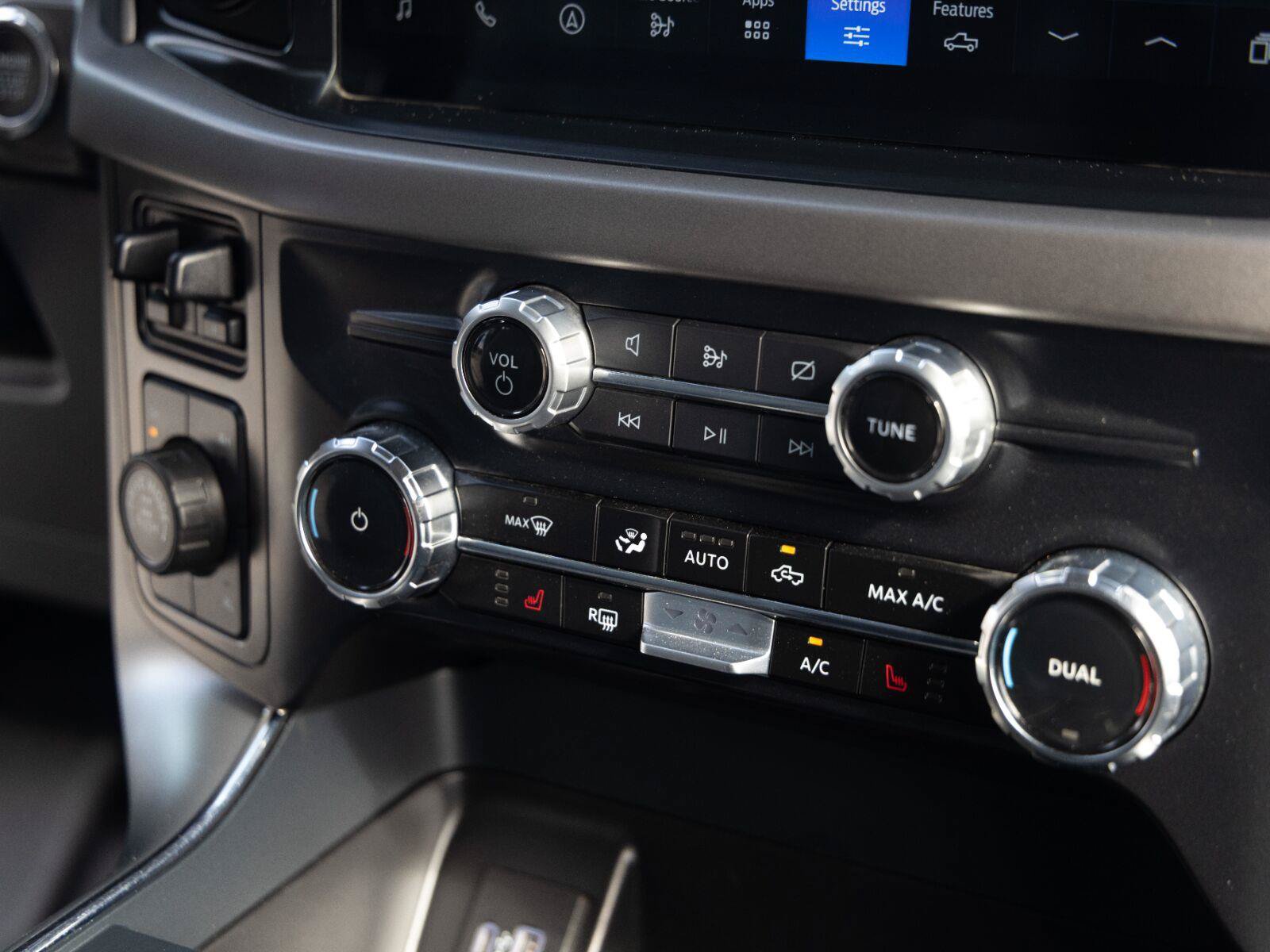 Used 2024 Ford F150 XLT w/ Equipment Group 302A MID AWD/4WD image 25