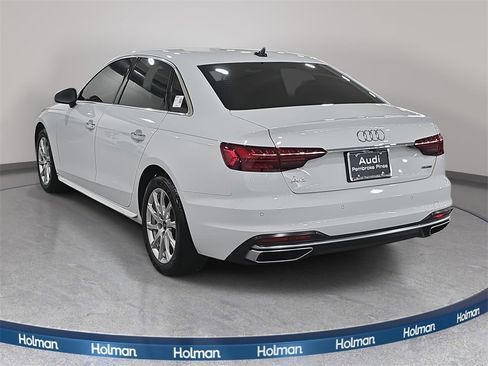 Used 2023 Audi A4 2.0T Premium w/ Convenience Package image 8