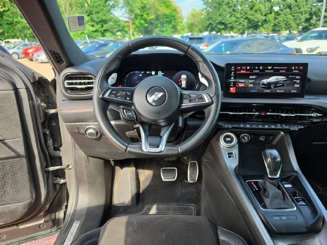 Used 2024 Dodge Hornet R/T AWD/4WD image 12