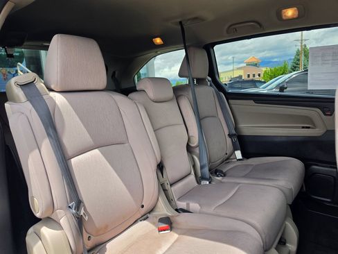 Used 2019 Honda Odyssey EX image 14
