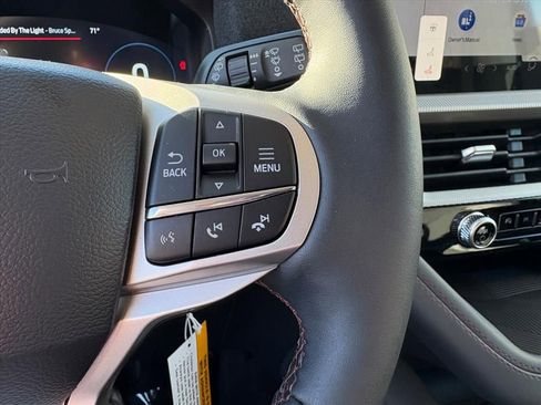 New 2026 Ford Explorer Active w/ Active Comfort Package RWD image 14