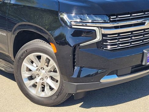 Used 2024 Chevrolet Tahoe Premier AWD/4WD image 9