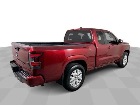 Used 2022 Nissan Frontier SV w/ Technology Package RWD image 8