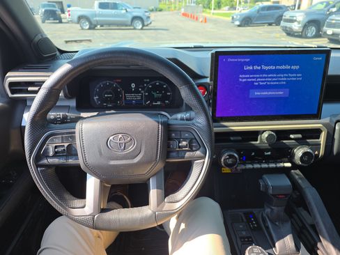 Used 2024 Toyota Tacoma TRD Off-Road w/ TRD Off Road Premium Package AWD/4WD image 13