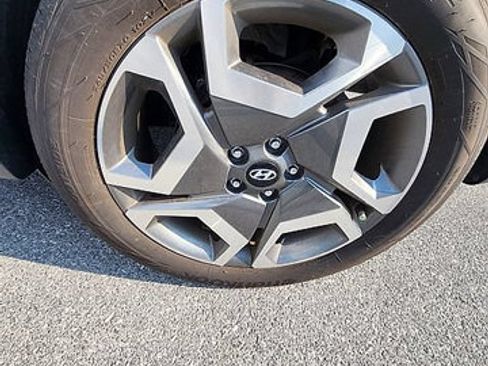 Certified 2025 Hyundai Palisade SEL FWD image 10