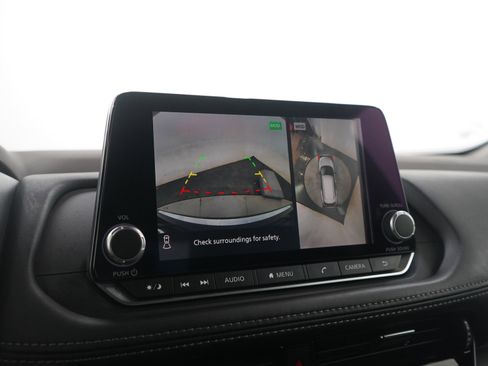 Used 2021 Nissan Rogue SV image 28