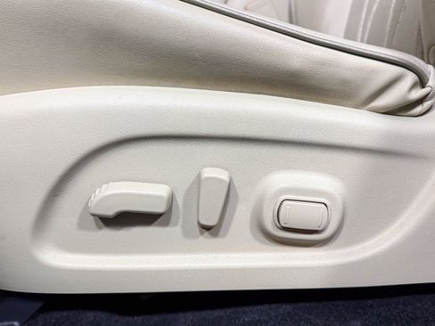 Used 2019 INFINITI QX60 Luxe w/ Sensory Package image 39