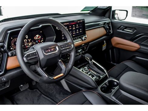 New 2026 GMC Canyon AT4 image 19