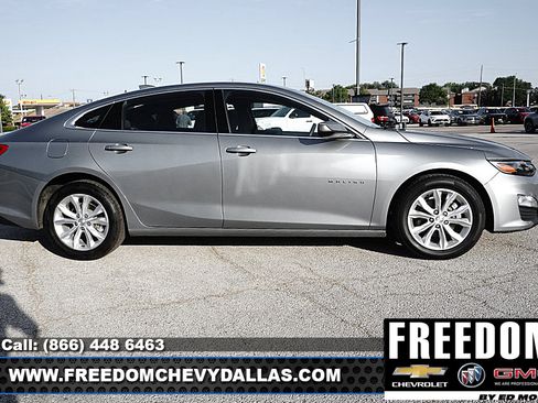 Certified 2025 Chevrolet Malibu LT FWD image 38