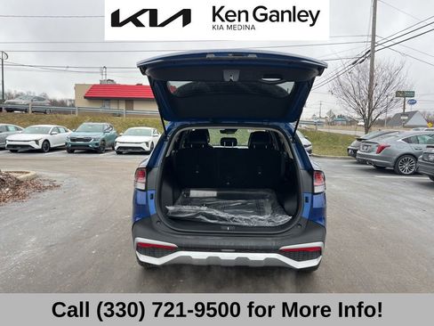 Certified 2025 Kia Sportage EX image 51
