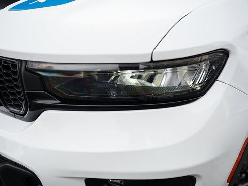 Used 2023 Jeep Grand Cherokee Trailhawk image 4