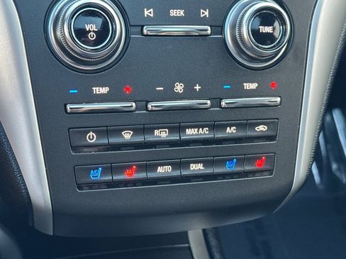 Used 2017 Lincoln MKC Reserve AWD/4WD image 28