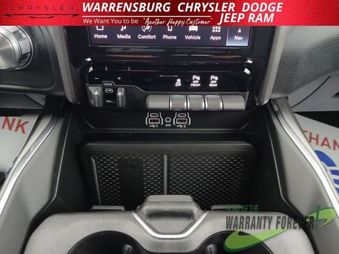 New 2026 RAM 1500 Laramie w/ Sport Appearance Package AWD/4WD image 22