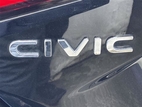 Used 2022 Honda Civic Sport image 19