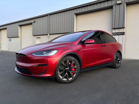 Used 2025 Tesla Model X AWD/4WD image 5