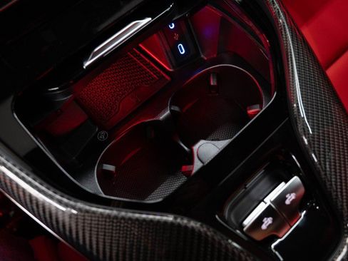 New 2026 Mercedes-Benz SL 63 AMG 4MATIC image 29
