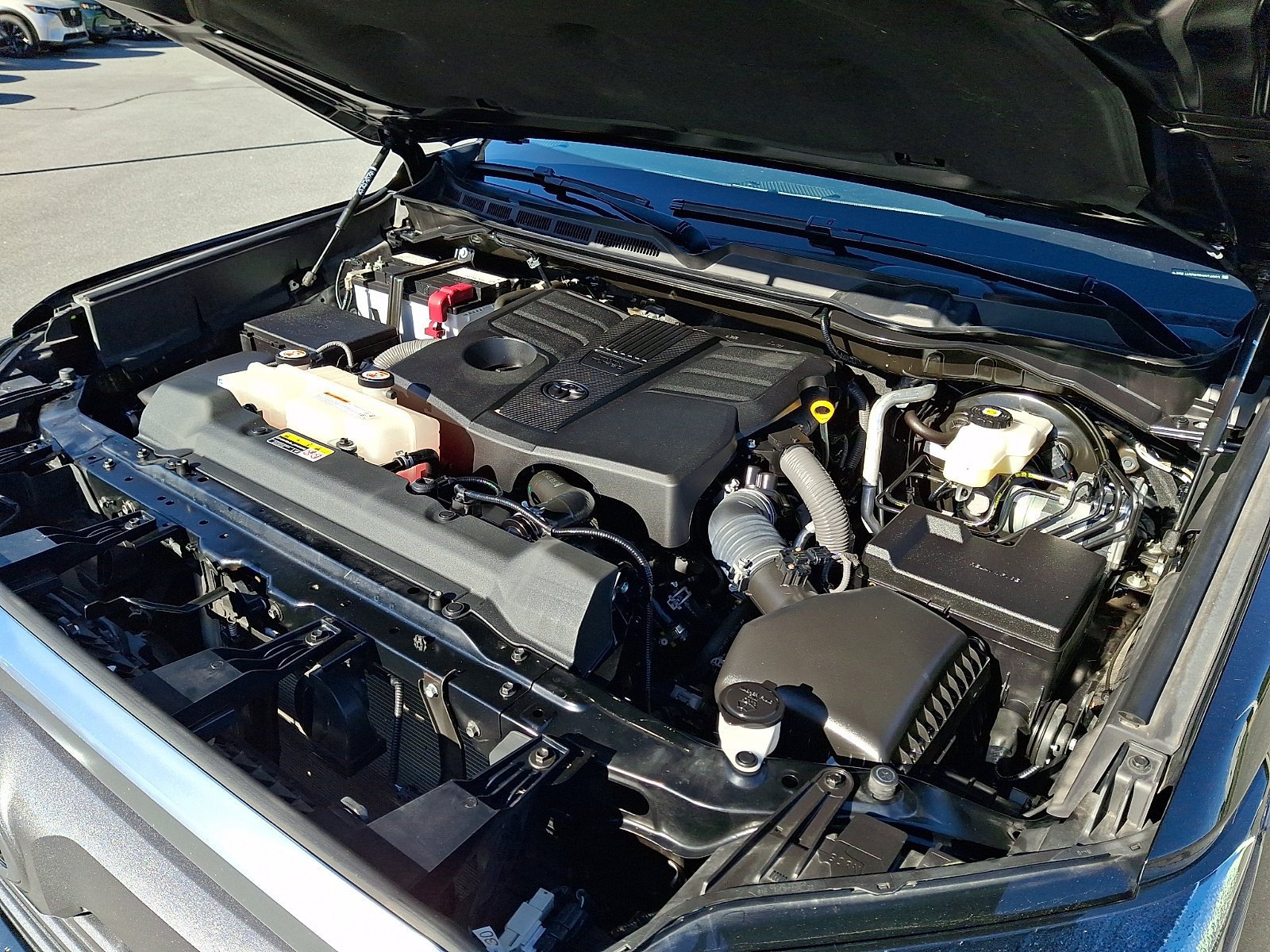 Certified 2023 Toyota Tundra Limited AWD/4WD image 28