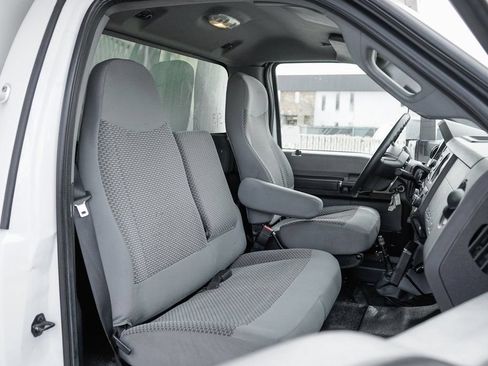 Used 2016 Ford F650 2WD Regular Cab Super Duty image 36