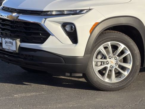 New 2026 Chevrolet TrailBlazer LS w/ LS Convenience Package FWD image 8