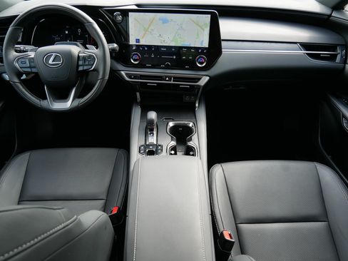 Used 2025 Lexus RX 350 Premium w/ Convenience Package AWD/4WD image 10