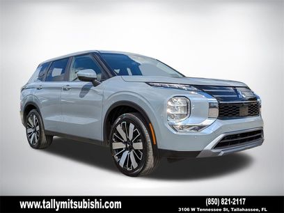 New 2025 Mitsubishi Outlander SE
