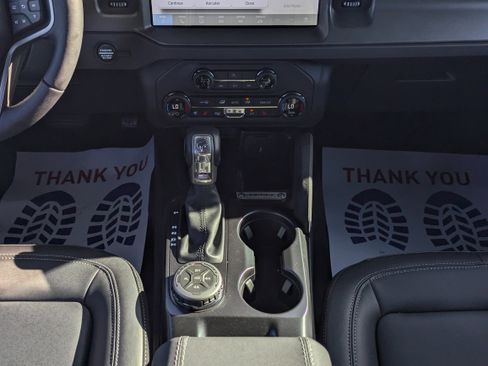 New 2025 Ford Bronco Badlands image 36