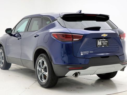 Used 2023 Chevrolet Blazer LT w/ Driver Confidence Package image 6