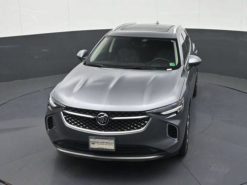 Used 2022 Buick Envision Avenir w/ Technology Package II AWD/4WD image 31