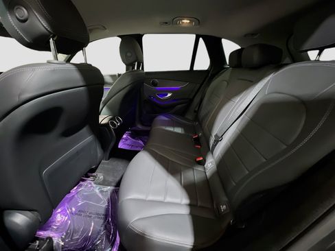 Used 2022 Mercedes-Benz GLC 300 image 16