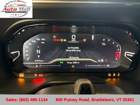 Used 2023 GMC Yukon Denali Ultimate image 16