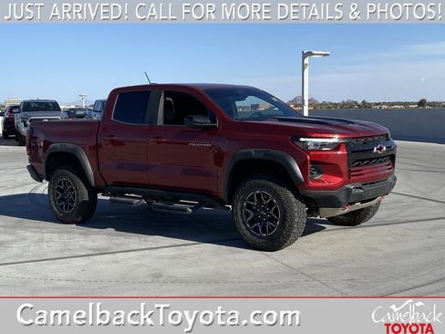 Used 2025 Chevrolet Colorado ZR2 image 1