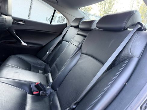 Used 2006 Lexus IS 250 RWD image 10