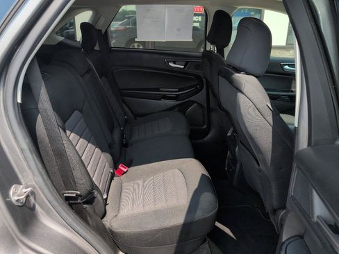 Used 2023 Ford Edge SE AWD/4WD image 13