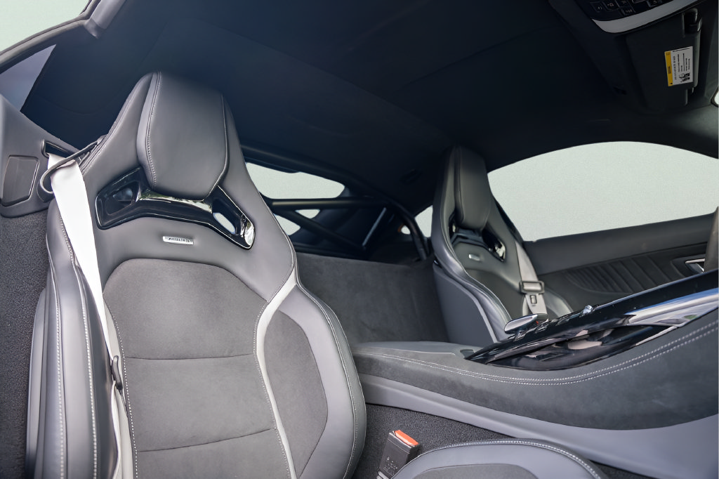 Used 2020 Mercedes-Benz AMG GT R image 35