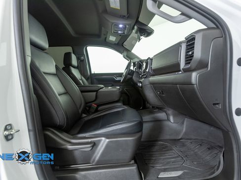 Used 2023 GMC Sierra 1500 SLE AWD/4WD image 39