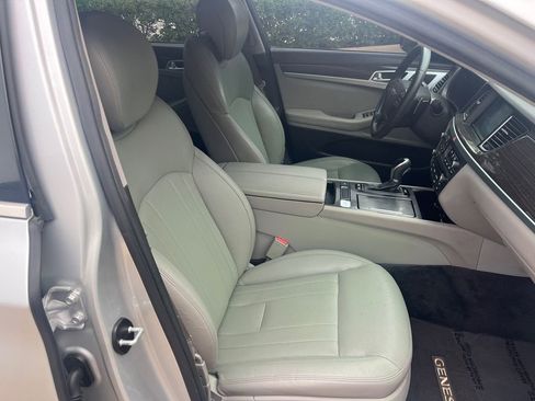 Used 2017 Genesis G80 3.8 image 21