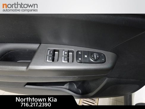 Certified 2019 Kia Sportage LX image 16