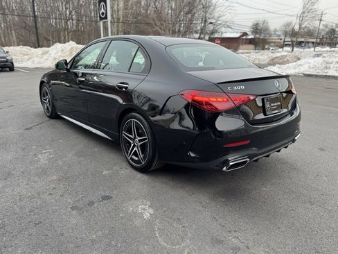 Used 2025 Mercedes-Benz C 300 4MATIC Sedan image 5