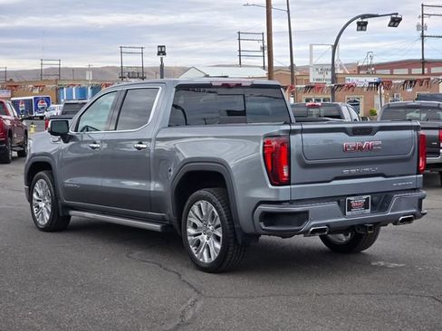 Used 2021 GMC Sierra 1500 Denali w/ Denali Ultimate Package AWD/4WD image 3
