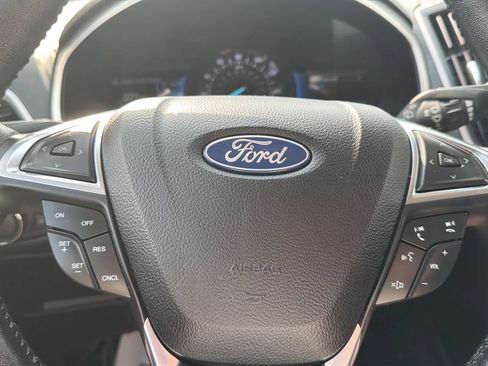 Used 2021 Ford Edge SEL FWD image 13