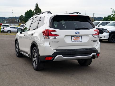 Used 2019 Subaru Forester Touring w/ Popular Package #3 AWD/4WD image 11