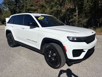 Used 2024 Jeep Grand Cherokee Altitude